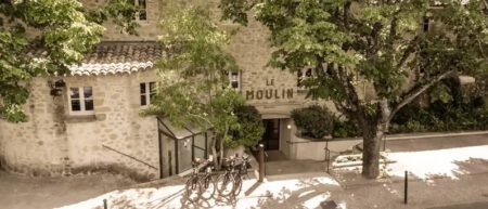 Le Moulin